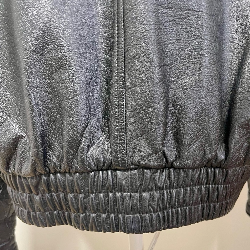 Hill & Archer Leather bomber style jacket, Approx 24” PTP, 26” Long Size 42 - Picture 7 of 11